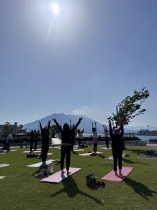 2026-05-16開催ブレスウィークイベント「海辺のヨガ」